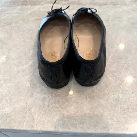 Chanel Black Leather Ballet Flats - Picture 2 of 6